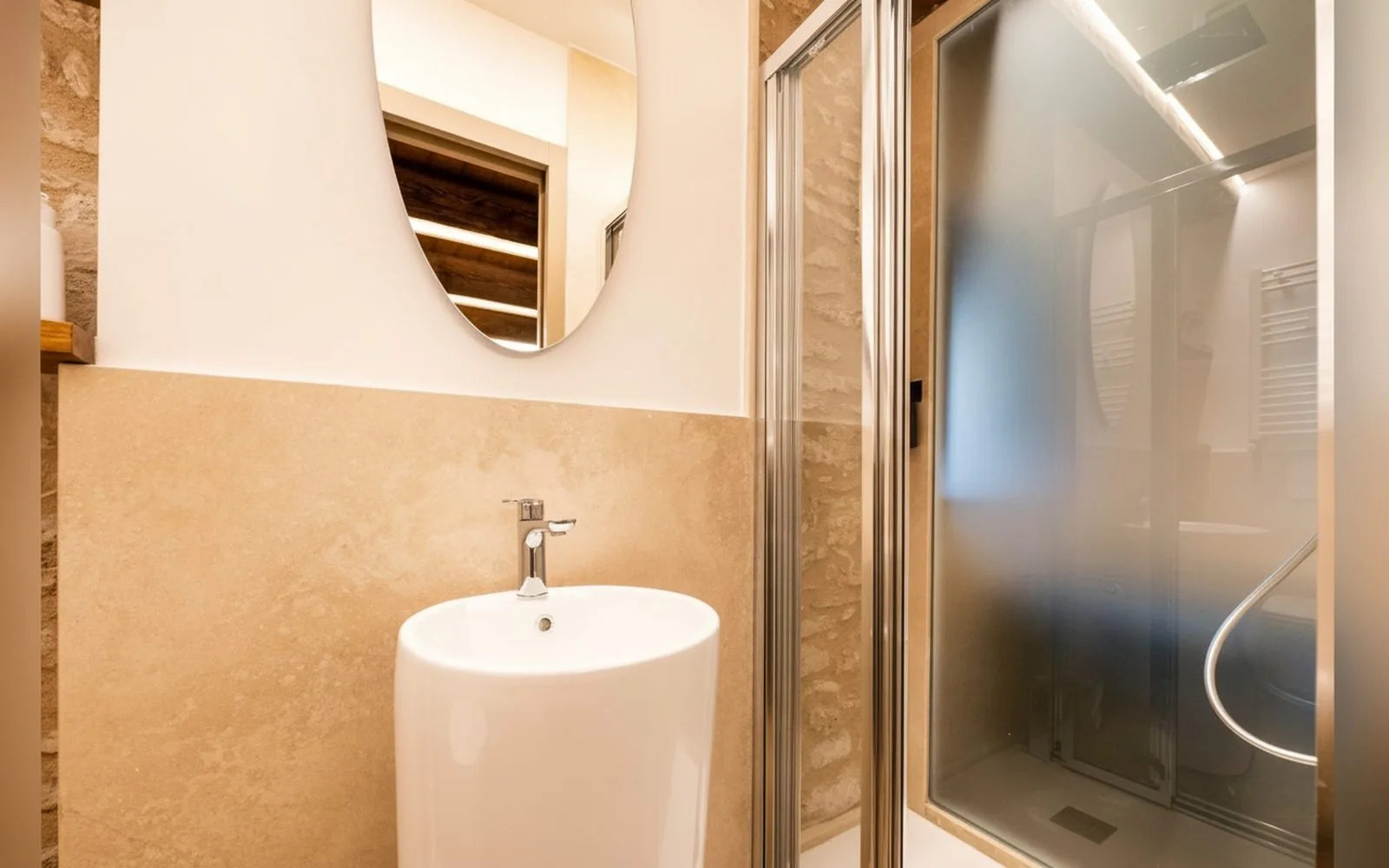 Suite on the RIVER Apartment,  — galleria foto 15